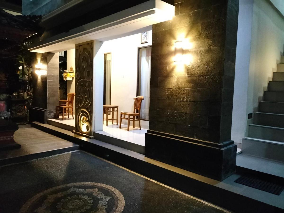 Kubu Indah Homestay Sanur エクステリア 写真