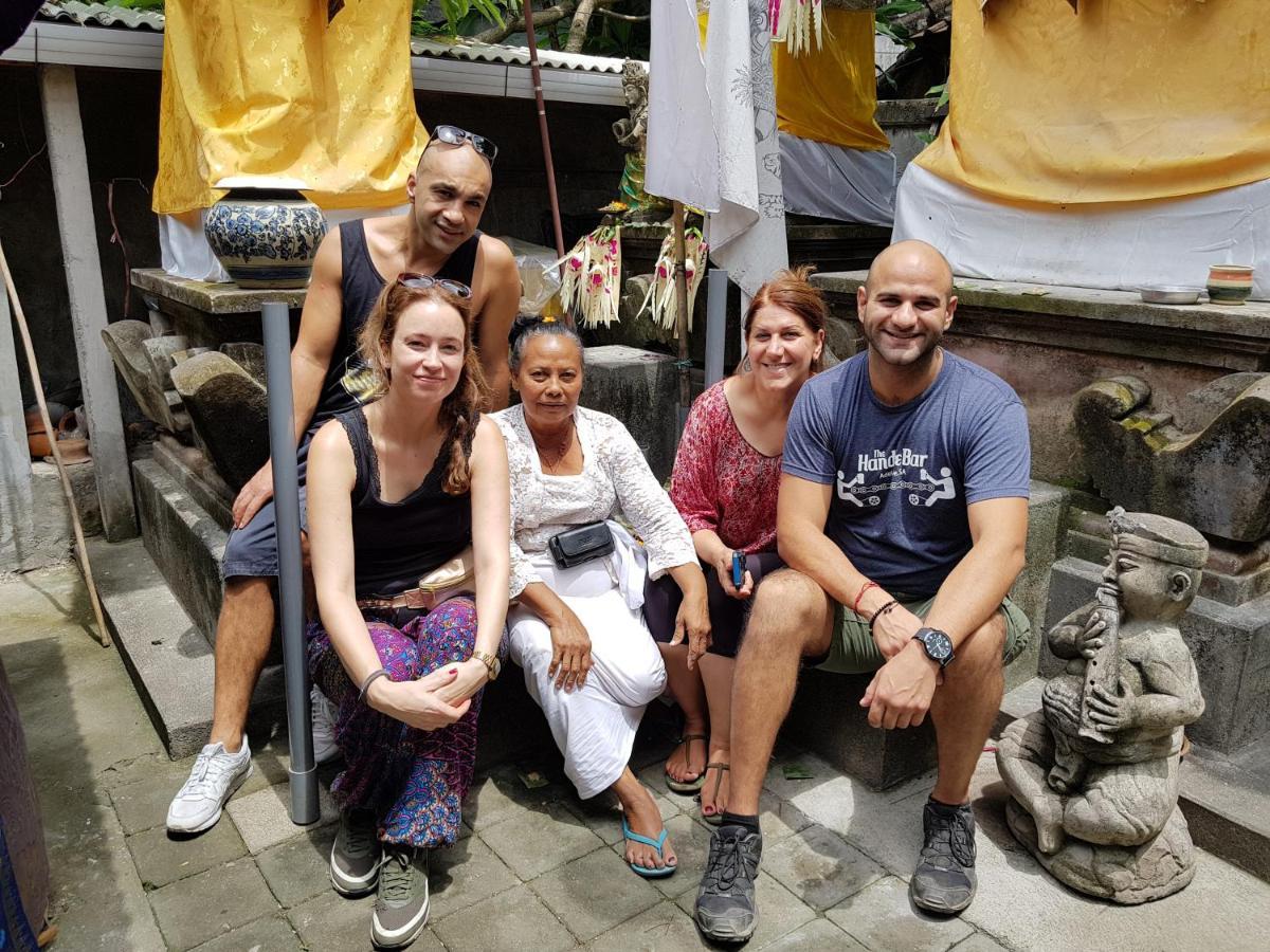 Kubu Indah Homestay Sanur エクステリア 写真